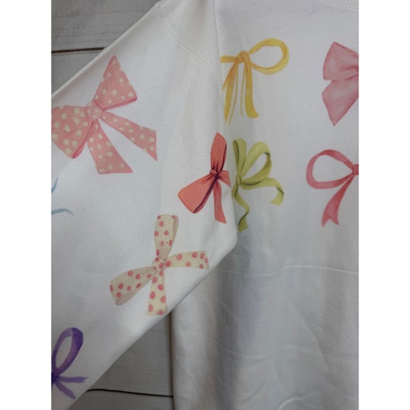 Judith March Womens White Bow Print Sweatshirt Crewneck Medium Made in USA - Picture 2 of 5